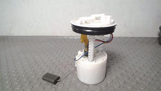 Foto: KRAFTSTOFFPUMPE ( ZUBEHÖR ) eines Ford Fiesta 1.3 RT