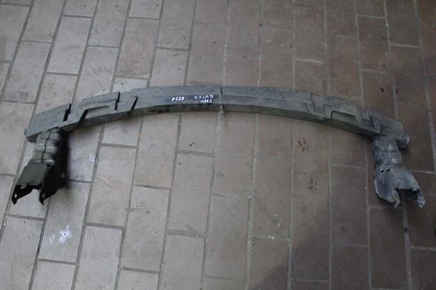 Foto: VERSTÄRKUNG UNTEN VORN eines Citroen C8 2.2 16V Highline