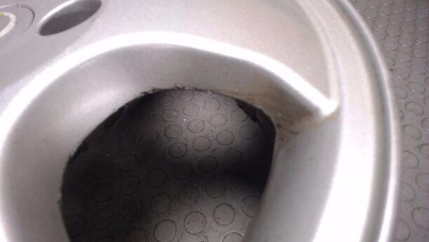 Foto: ALUFELGE 6X15 ET49 (5-Loch) eines Opel Corsa 1.2 16V Highline