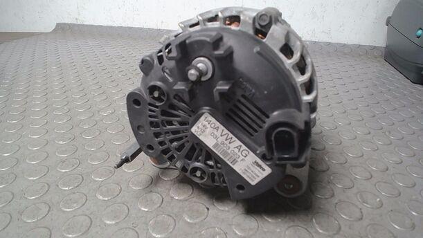 Foto: LICHTMASCHINE ( 140A ) eines VW Golf Plus 1.6 TDI DPF DSG Highline