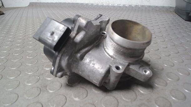 Foto: DROSSELKLAPPENSTUTZEN/ DROSSELKLAPPE  VALEO eines VW Golf Plus 1.6 TDI DPF DSG Highline
