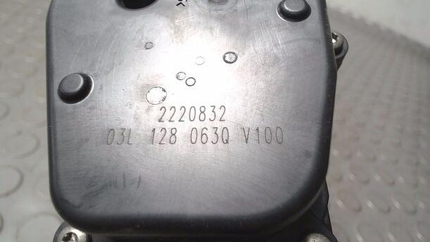 Foto: DROSSELKLAPPENSTUTZEN/ DROSSELKLAPPE  VALEO eines VW Golf Plus 1.6 TDI DPF DSG Highline