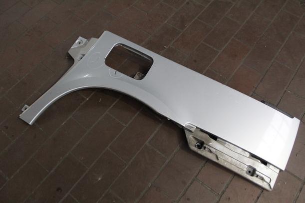 Foto: KOTFLÜGEL HINTEN LINKS eines Citroen C8 2.2 16V Highline