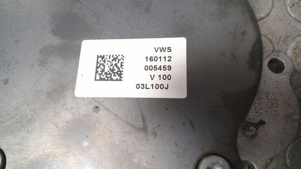 Foto: VAKUUMPUMPE eines VW Golf Plus 1.6 TDI DPF DSG Highline