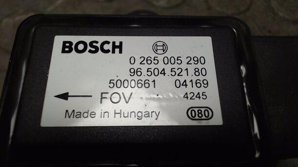 Foto: QUERBESCHLEUNIGUNGSSENSOR eines Citroen C8 2.2 16V Highline