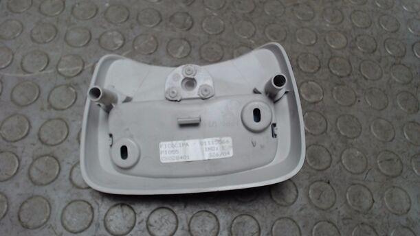 Foto: ZUSATZSPIEGEL eines Citroen C8 2.2 16V Highline