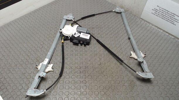 Foto: FENSTERHEBER VORN RECHTS ELEKTRISCH eines Citroen C8 2.2 16V Highline
