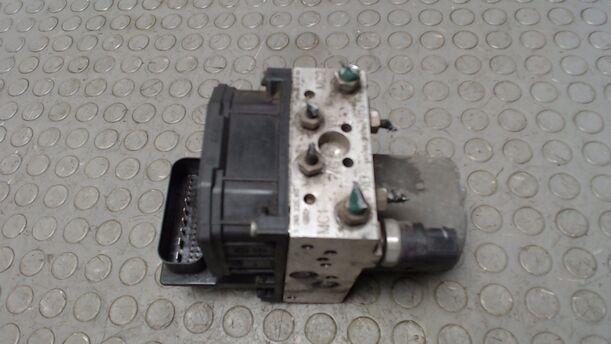 Foto: HAUPTBREMSAGGREGAT ABS eines Citroen C8 2.2 16V Highline