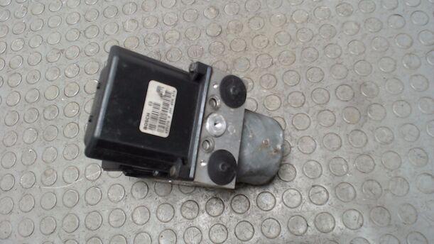 Foto: HAUPTBREMSAGGREGAT ABS eines Citroen C8 2.2 16V Highline