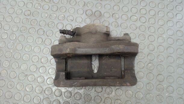 Foto: BREMSSATTEL VORN LINKS eines Citroen C8 2.2 16V Highline