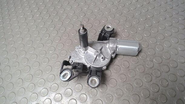 Foto: SCHEIBENWISCHERMOTOR HINTEN eines VW Golf Plus 1.6 TDI DPF DSG Highline