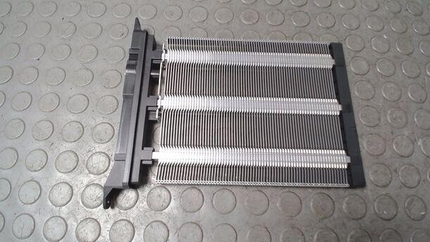 Foto: WÄRMETAUSCHER/ ZUSATZHEIZUNG eines VW Golf Plus 1.6 TDI DPF DSG Highline