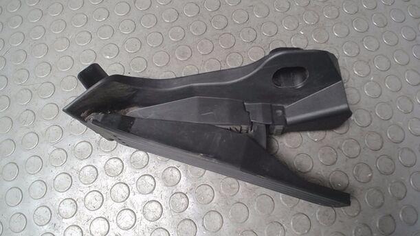 Foto: GASPEDAL eines VW Golf Plus 1.6 TDI DPF DSG Highline