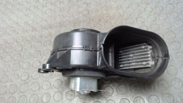 Foto: HEIZUNGSGEBLÄSE LINKS eines Citroen C8 2.2 16V Highline