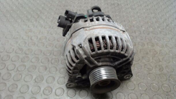 Foto: LICHTMASCHINE ( 150 A ) eines Citroen C8 2.2 16V Highline