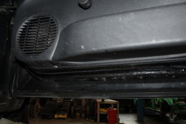 Foto: TÜR RECHTS ( 2/3 TÜRER ) eines Opel Corsa 1.0 12V Highline