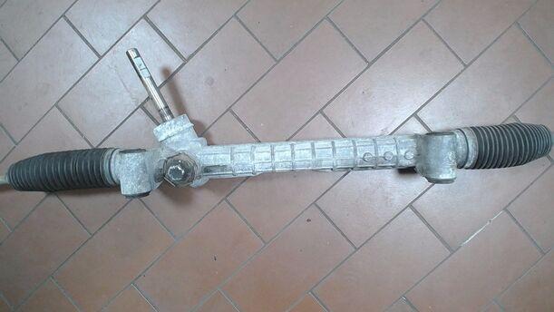 Foto: LENKUNG eines Opel Corsa 1.0 12V Highline