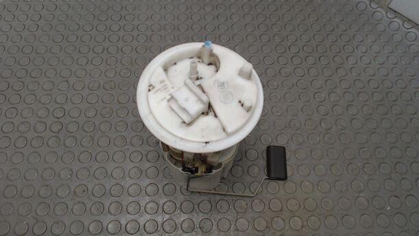 Foto: KRAFTSTOFFPUMPE eines Fiat Croma 2.2 16V Highline