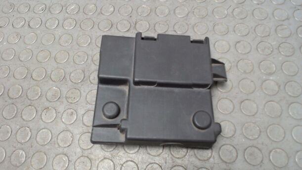 Foto: BATTERIEPOL PLUS / SICHERUNGSKASTEN eines Fiat Croma 2.2 16V