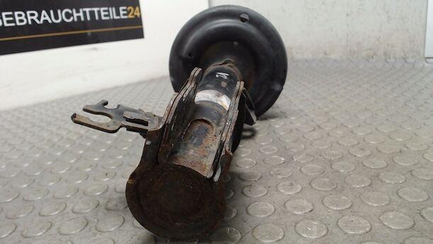 Foto: FEDERBEIN VORN LINKS eines Fiat Croma 2.2 16V