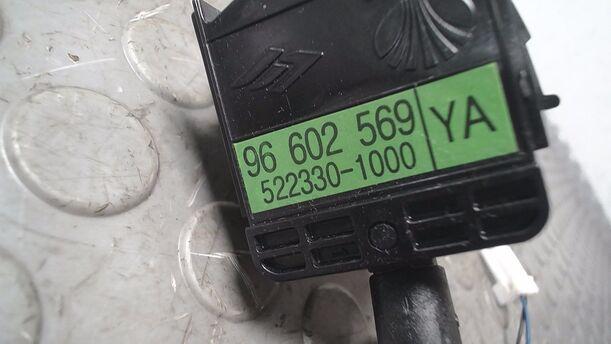 Foto: SCHEIBENWISCHERSCHALTER eines Chevrolet Matiz 0.8