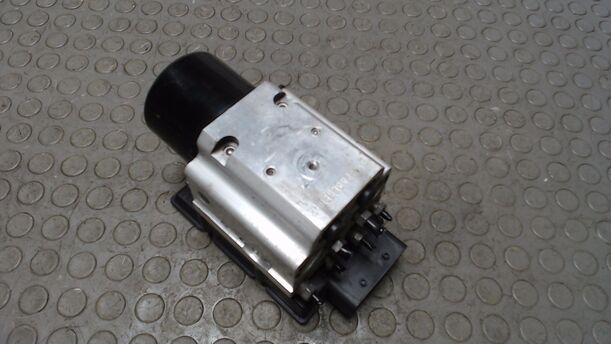 Foto: HAUPTBREMSAGGREGAT ABS eines Fiat Croma 2.2 16V