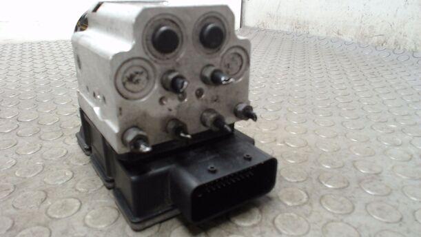 Foto: HAUPTBREMSAGGREGAT ABS eines Fiat Croma 2.2 16V