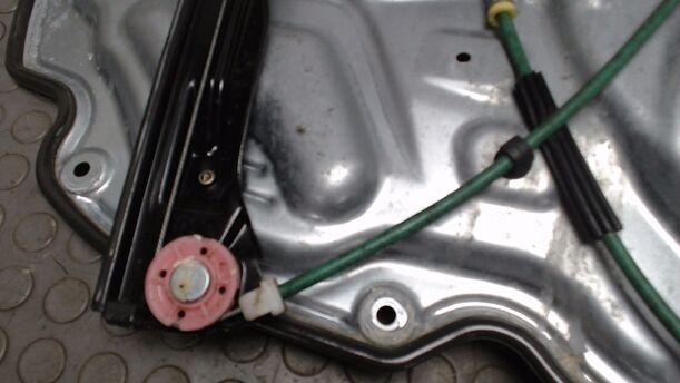 Foto: FENSTERHEBER VORN RECHTS ELEKTRISCH eines Fiat Croma 2.2 16V