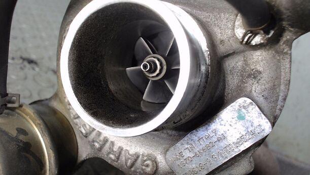 Foto: TURBOLADER eines Ford Mondeo 2.0 Turnier TDCi