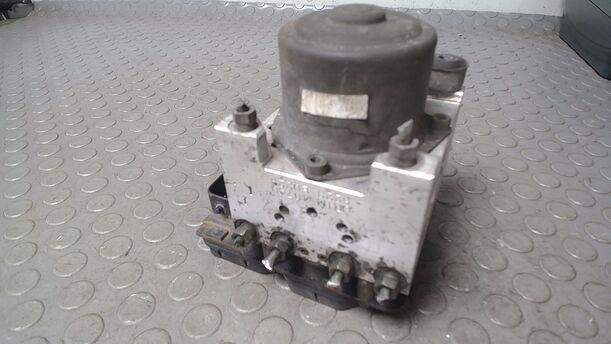 Foto: HAUPTBREMSAGGREGAT ABS eines Mazda 6 Sport Kombi 2.0
