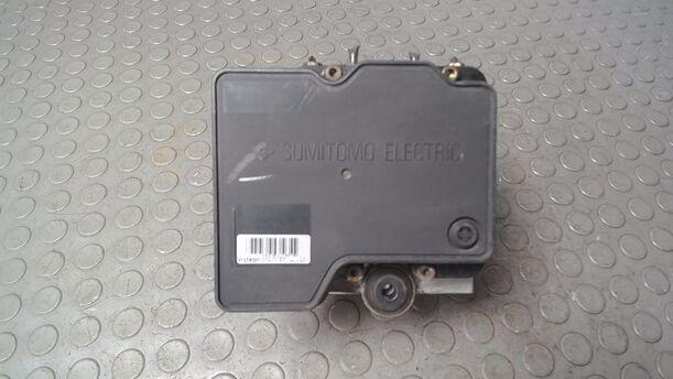 Foto: HAUPTBREMSAGGREGAT ABS eines Mazda 6 Sport Kombi 2.0