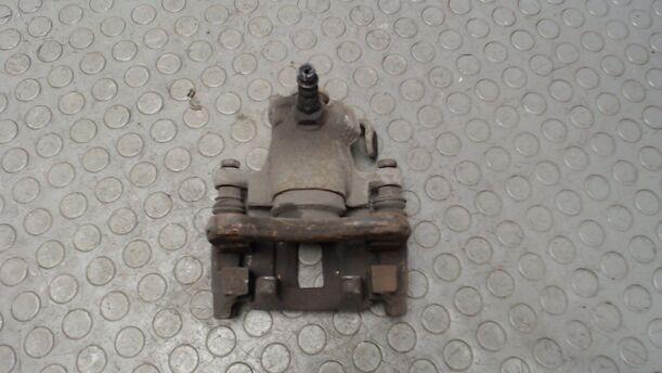 Foto: BREMSSATTEL HINTEN RECHTS eines Audi 80 City