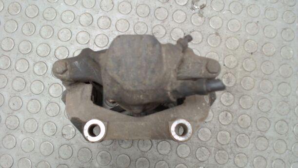 Foto: BREMSSATTEL VORN LINKS eines Audi 80 City