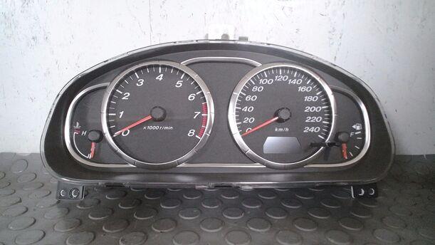 Foto: TACHOEINHEIT ( FACELIFT AB 06.2005 ) eines Mazda 6 Sport Kombi 2.0 City
