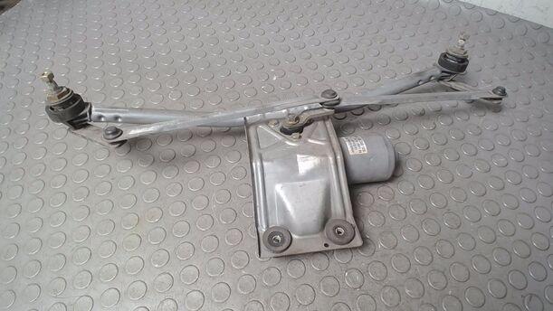 Foto: SCHEIBENWISCHERMOTOR VORN eines Ford Fiesta Swing
