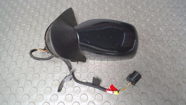 Foto: AUSSENSPIEGEL ELEKTRISCH VERSTELLBAR LINKS eines Ford Fiesta