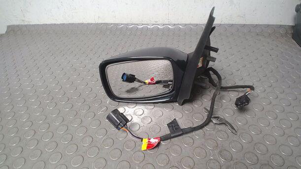 Foto: AUSSENSPIEGEL ELEKTRISCH VERSTELLBAR LINKS eines Ford Fiesta