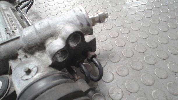 Foto: SERVOLENKUNG eines Ford Fiesta