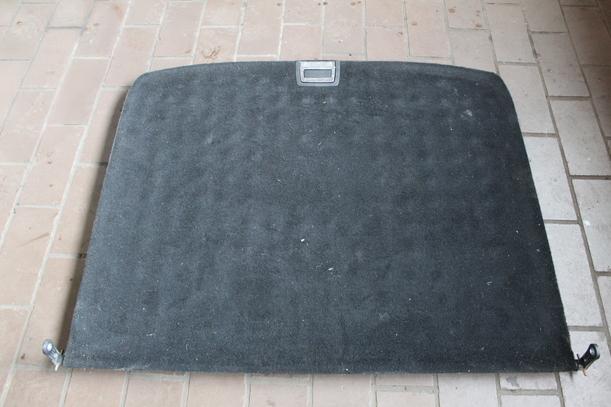 Foto: RESERVERADABDECKUNG/ ABDECKUNG RESERVERAD eines Mercedes-Benz B 200 CDI Autotronic