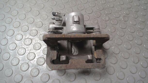 Foto: BREMSSATTEL HINTEN LINKS ( TRW ) eines Mercedes-Benz B 200 CDI Autotronic