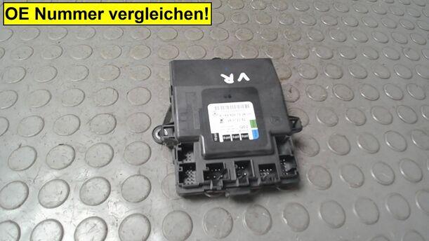 Foto: TÜRSTEUERGERÄT/ KOMFORTSTEUERGERÄT VORN RECHTS eines Mercedes-Benz B 200 CDI Autotronic