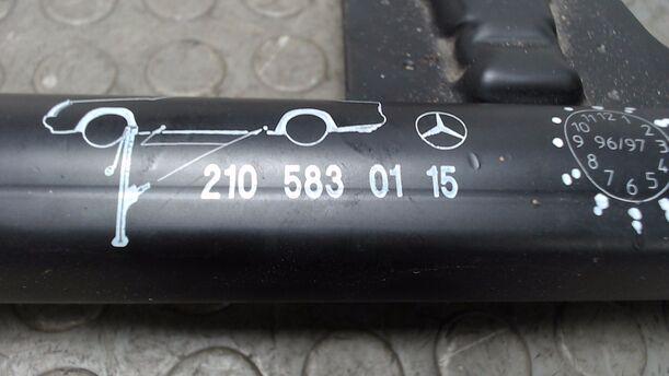 Foto: WAGENHEBER eines Mercedes-Benz C 220 D