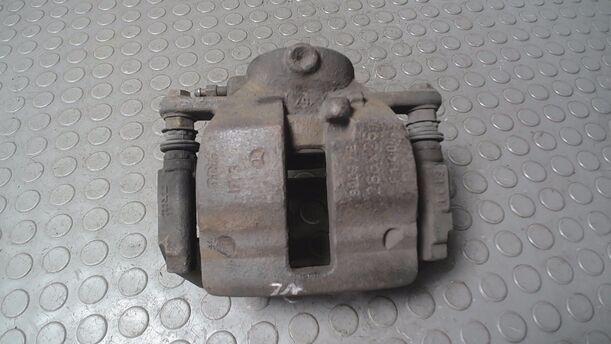 Foto: BREMSSATTEL VORN LINKS ( TRW ) eines Mercedes-Benz B 200 CDI Autotronic