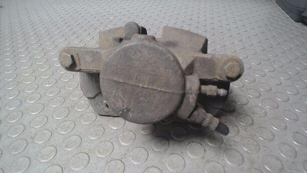 Foto: BREMSSATTEL VORN LINKS ( TRW ) eines Mercedes-Benz B 200 CDI Autotronic