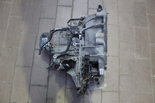 Foto: SCHALTGETRIEBE 5 GANG ( CE JHQ CG ) eines Nissan Micra 1.2