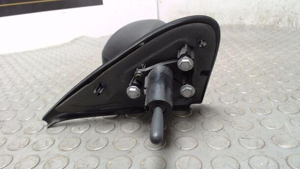 Foto: AUSSENSPIEGEL LINKS MECHANISCH VERSTELLBAR eines Nissan Micra 1.2
