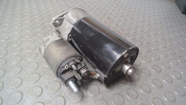 Foto: ANLASSER / STARTER  BOSCH eines Mercedes-Benz B 200 CDI Autotronic