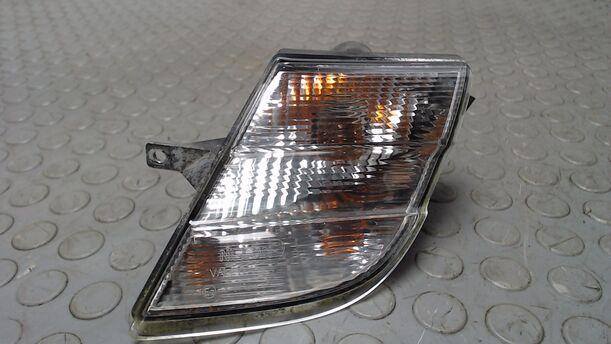 Foto: BLINKER LINKS ( WEISS ) eines Nissan Micra 1.2