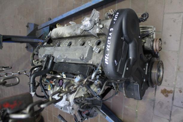 Foto: MOTOR Z16XE eines Opel Vectra 1.6 Caravan