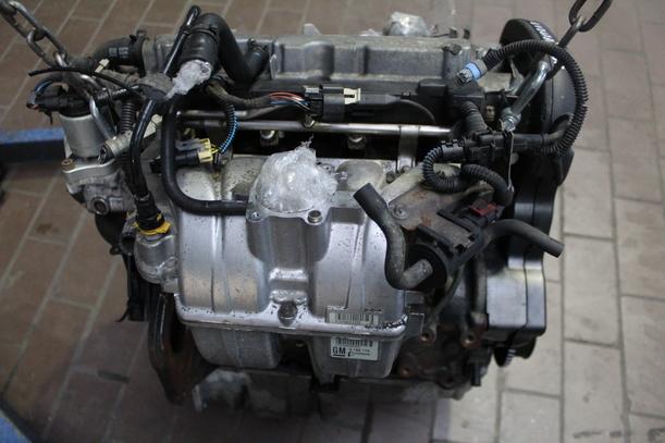 Foto: MOTOR Z16XE eines Opel Vectra 1.6 Caravan